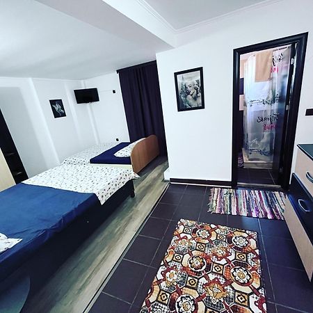 Vila Khalo Mangalya Dış mekan fotoğraf