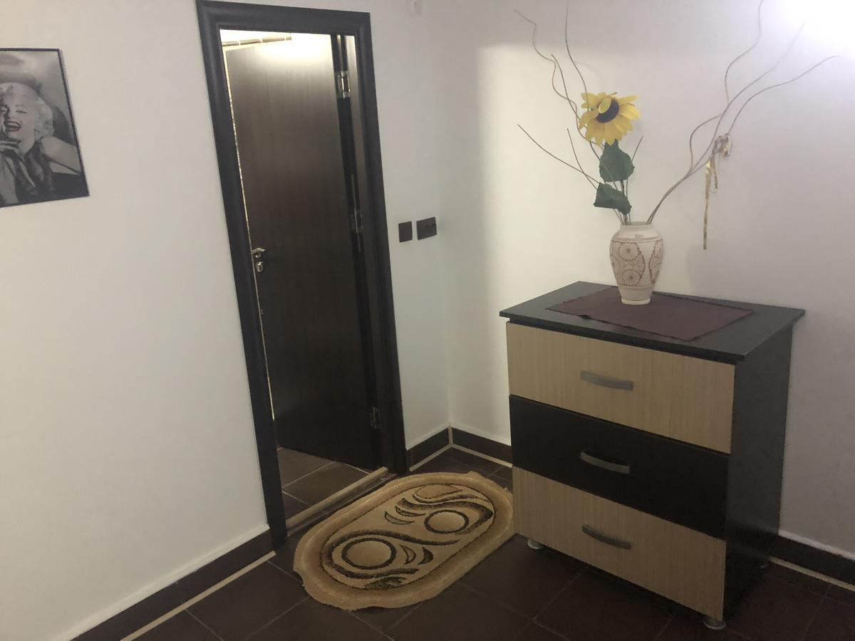 Vila Khalo Mangalya Dış mekan fotoğraf